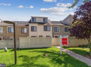 9967 Ridgeline Dr, Gaithersburg, MD 20886