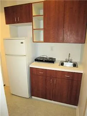 Rented by R New York | media 7