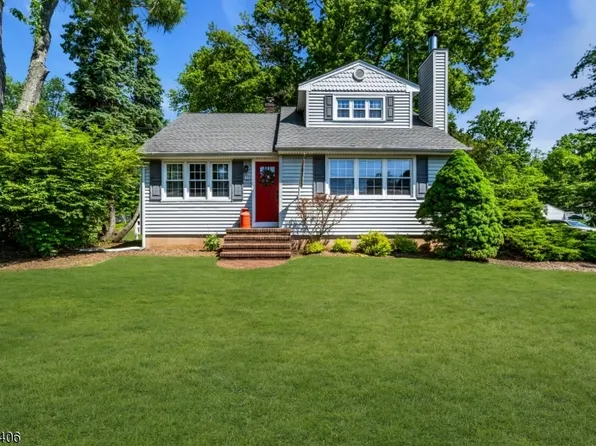 88 Woodlawn Ave, Bridgewater Twp., NJ 08807