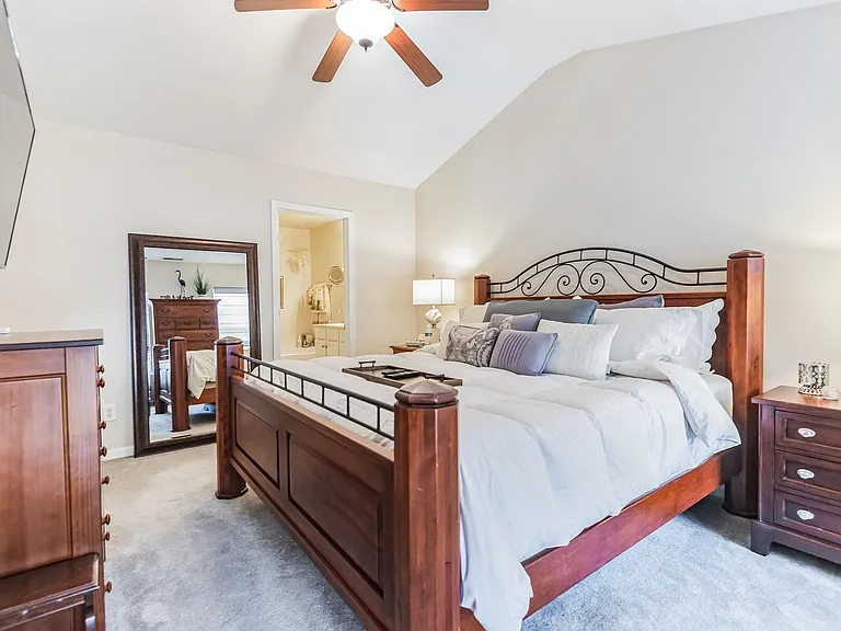 9598 Walkers Glen Dr — Photo 6