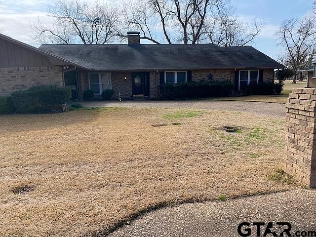 1st image of 105 Saint Croix Ln