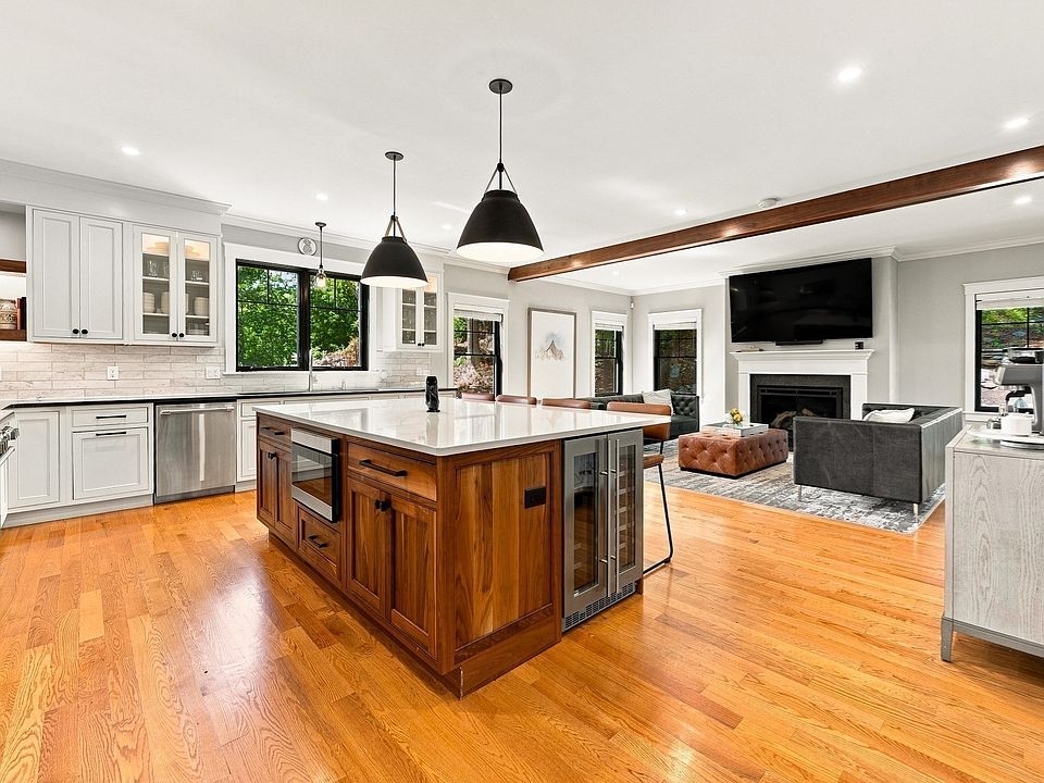 1st image of 11 Locke St