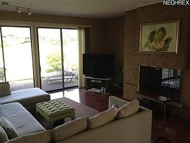 2nd image of 703-36 Creekside Dr