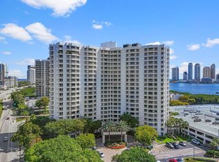 3300 NE 192nd St APT 913, Aventura, FL 33180