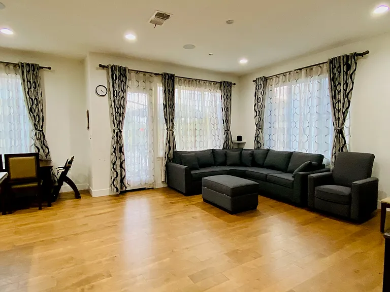 363 Odyssey Ln — Photo 5
