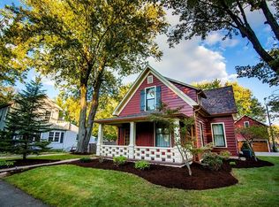 227 West St, Pendleton, IN 46064