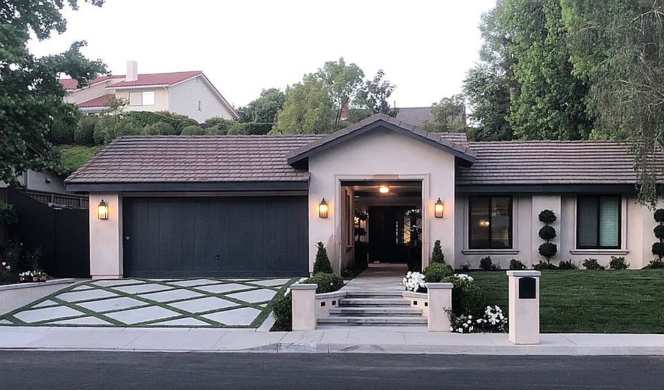 1st image of 2249 Silver Spring Dr