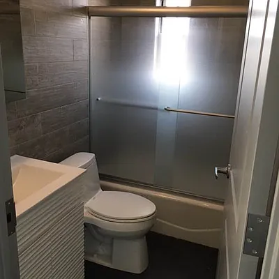 Rented by Voro, LLC | media 6