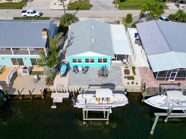 2691 Geary St, Matlacha, FL 33993