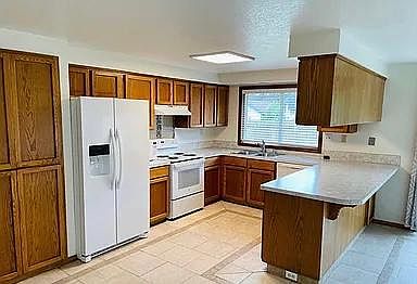 1st image of 1503 NE 131st Cir