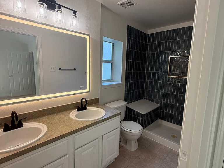 16413 Danika Oak Dr — Photo 10
