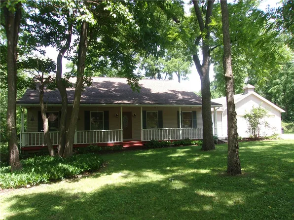 8495 Laura Ln, Honeoye, NY 14471