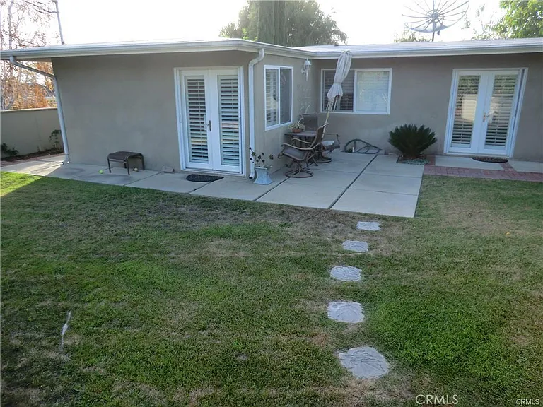834 Delaware Rd — Photo 14