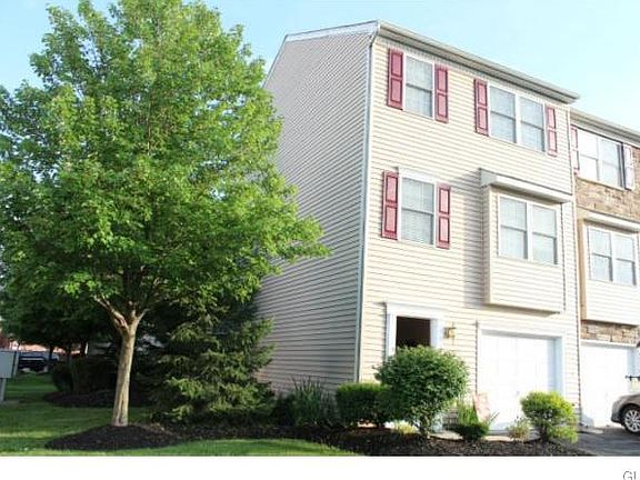 2nd image of 2142 East Blvd