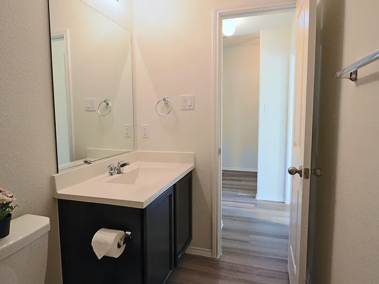 2437 Opaline Dr — Photo 24