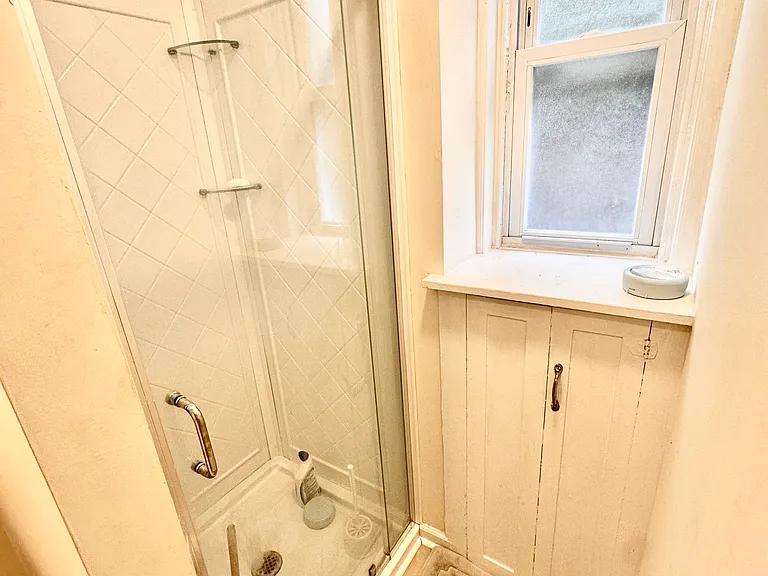 331 Lyceum Ave #1 — Photo 14