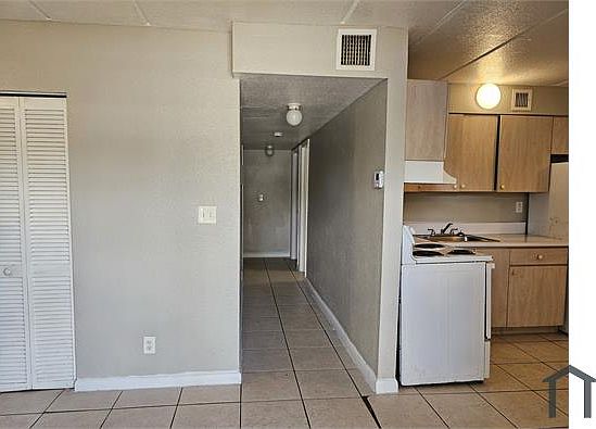 1st image of 1215 NW 1st St APT 5