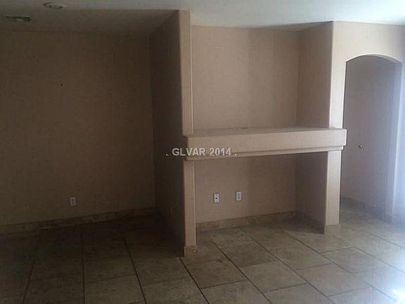 4th image of 10311 Tranquil Breeze St