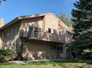 151 Briarwood N, Oak Brook, IL