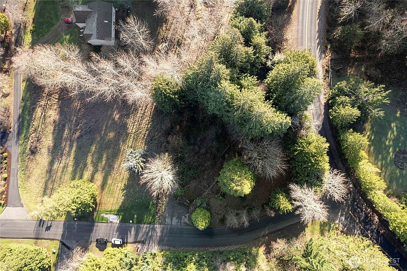2nd image of 16018 229th Street E