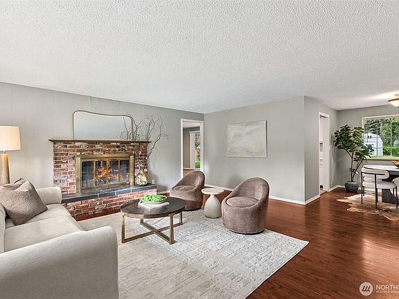 5th image of 4424 Montclair Drive SE