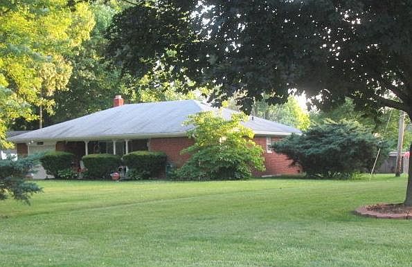2nd image of 4136 Brown Rd
