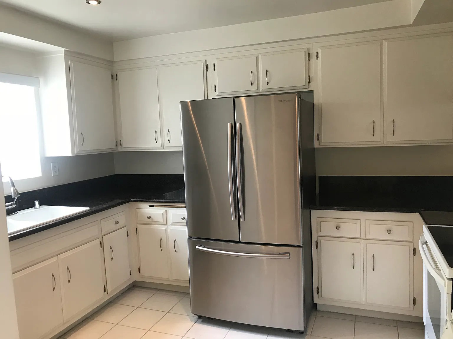 2 bed, 2.5 bath, 1600 sqft, $5,390 — Photo 4