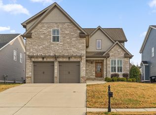8975 Silver Maple Dr, Ooltewah, TN 37363