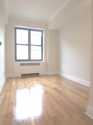 Rented by Stonehenge NYC LLC | media 4