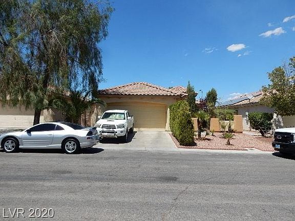 2nd image of 4572 Ondoro Ave