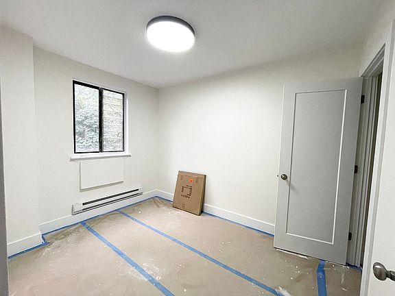 3rd image of 69 Cooper St #3D