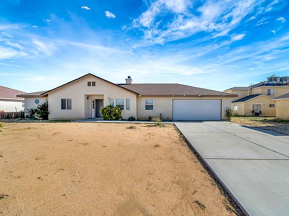 3rd image of 9248 Holly Ave