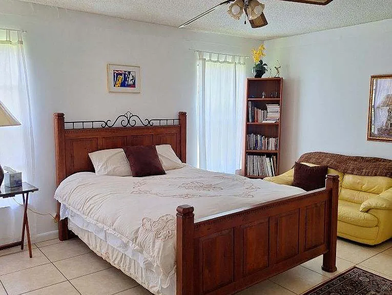2570 Shadybranch Dr — Photo 17