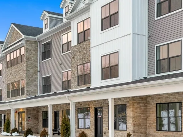 308 Encampment Ct #308, Towaco, NJ 07082