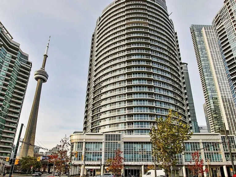 218 Queens Quay W #2605 — Photo 1