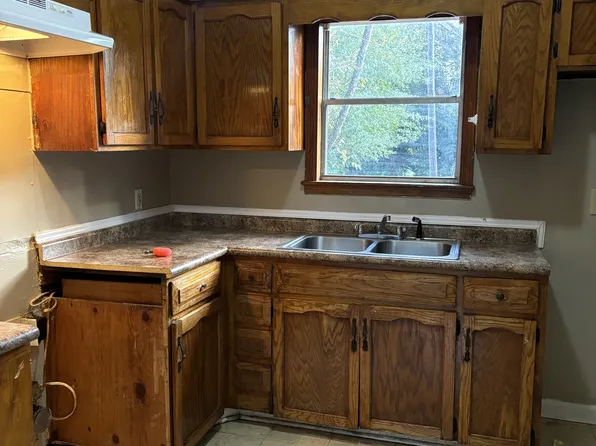 612 10th Ave, Albany, GA 31701