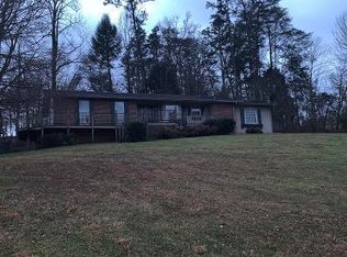 938 Alvin Roach Rd, Rutledge, TN 37861