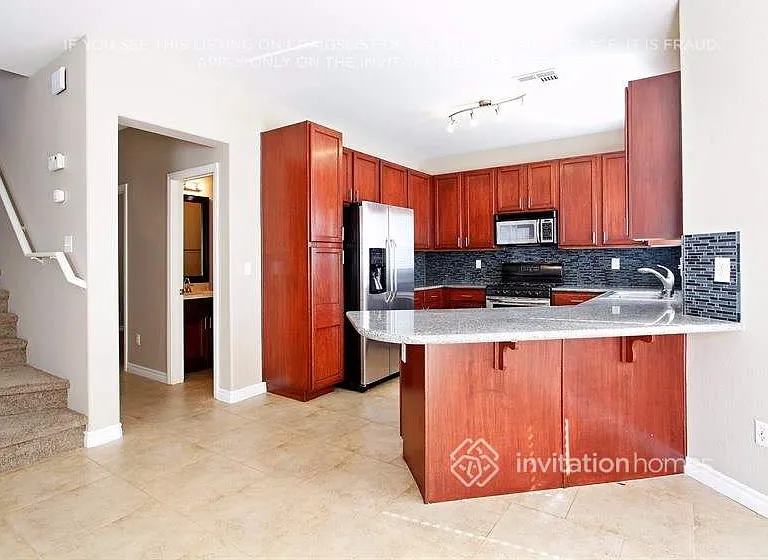 5009 Morning Falls Ave — Photo 5