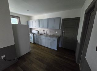 316 Grand St APT 2, Amsterdam, NY 12010