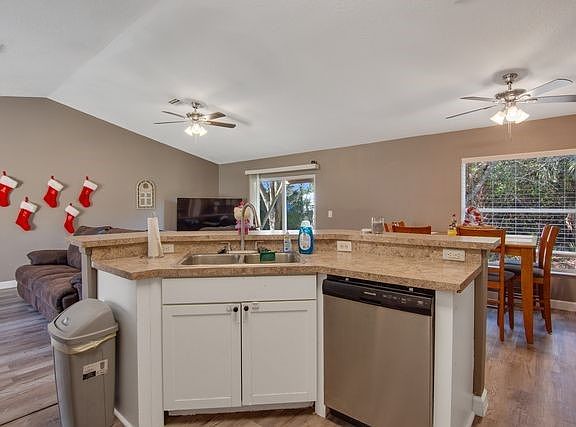 5th image of 8265 W 98th Ave