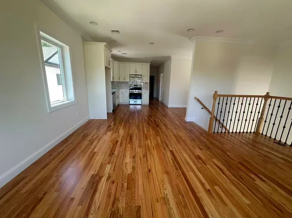 284 Eltingville Blvd Floor 2, Staten Island, NY 10312