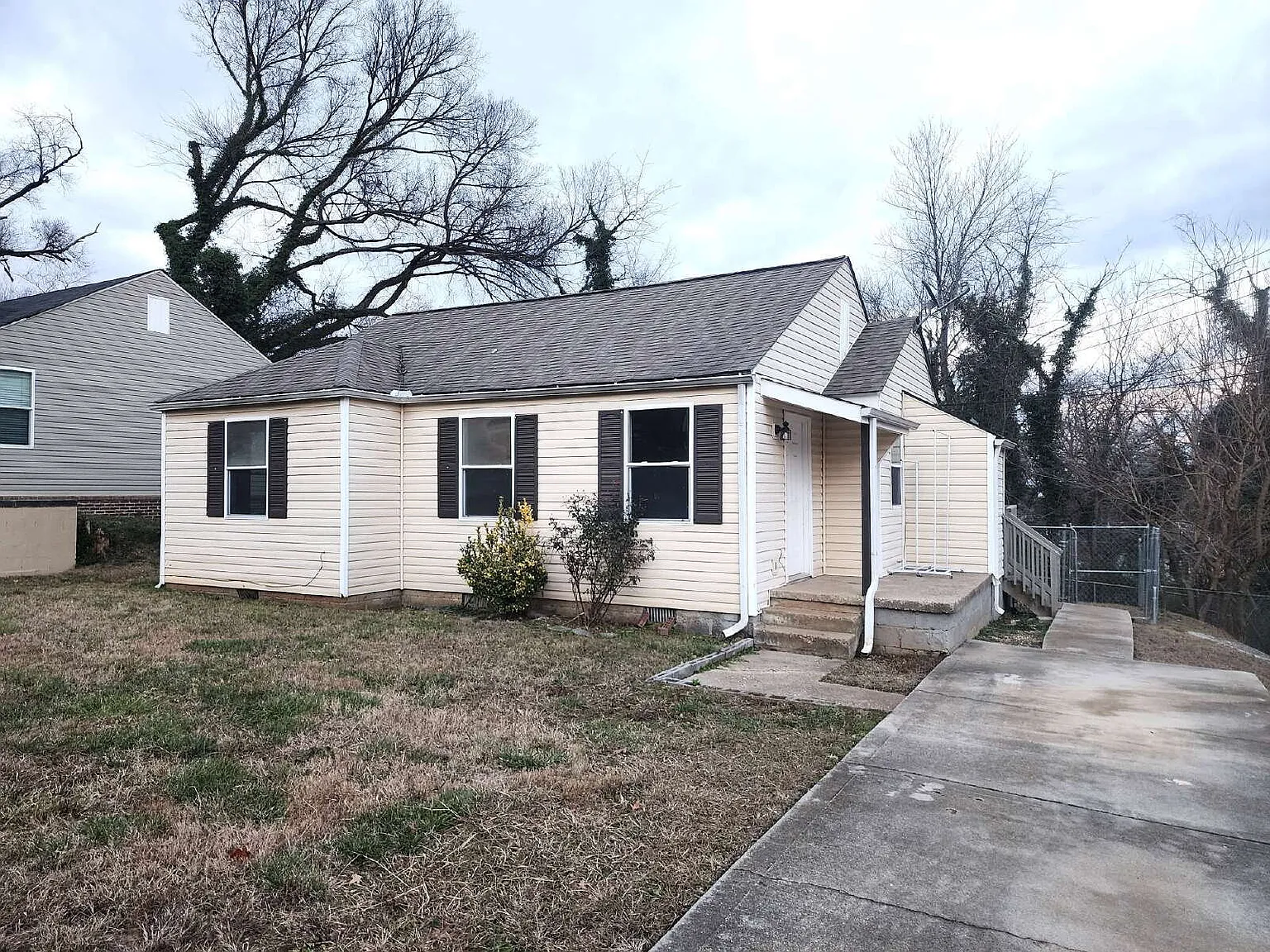 2 bed, 1.0 bath, 850 sqft, $1,600 — Photo 1