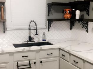 10522 Flaxman St, Houston, TX 77029