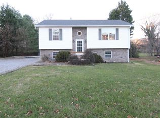 309 Elm St, Vinton, VA 24179