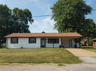 413 Walnut St, Waterloo, IL 62298