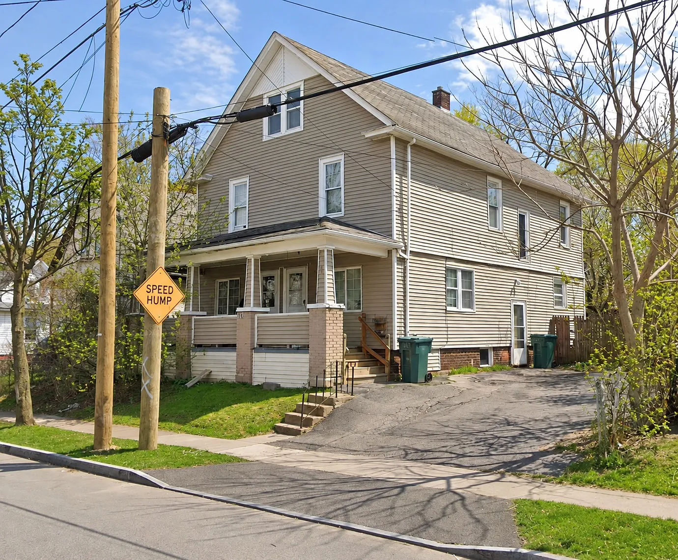 167-169 Weaver Street - 169 — Photo 1