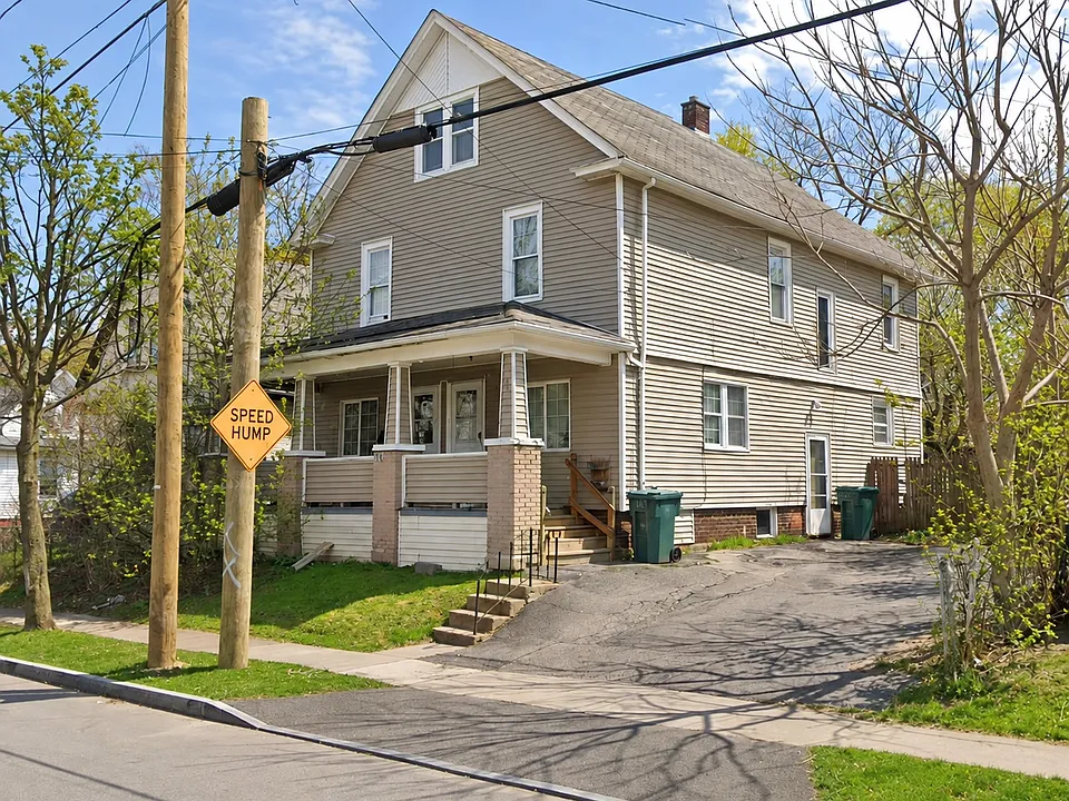 167-169 Weaver St