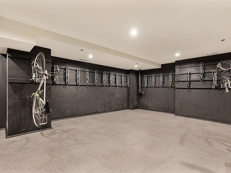Continental Towers — Photo 17