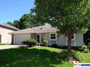 11235 Z St, Omaha, NE 68137