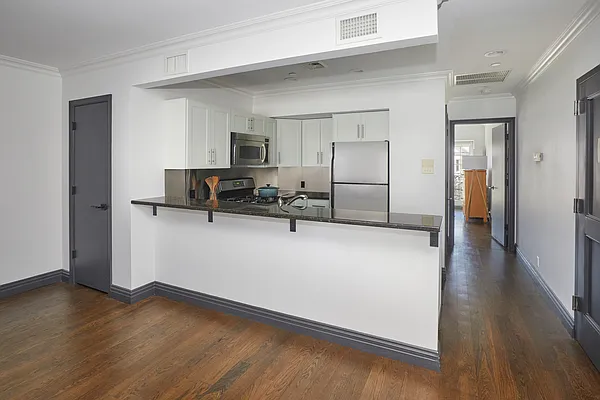 Rented by Brown Harris Stevens | media 4